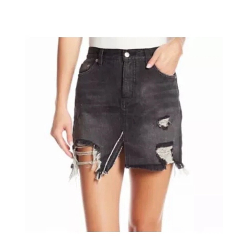 Free People Women's Relaxed and Destroyed Jean‎ Skirt 24 we the free mini skirt